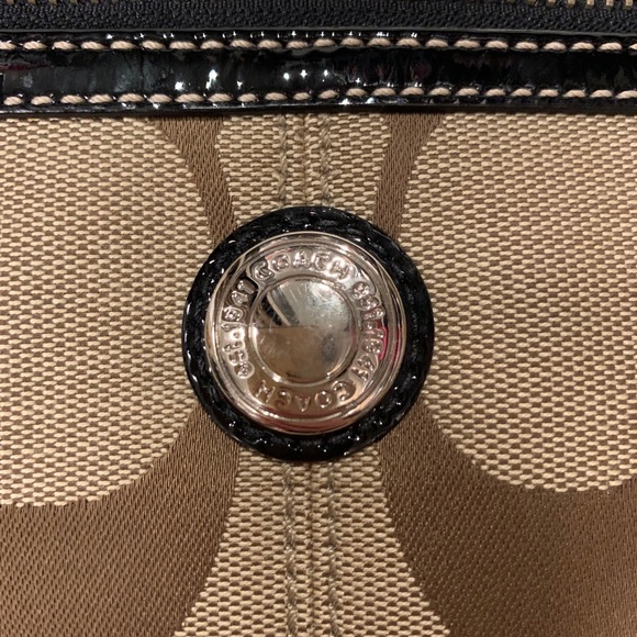 Authentic Coach Hobo - Picture 2 of 6